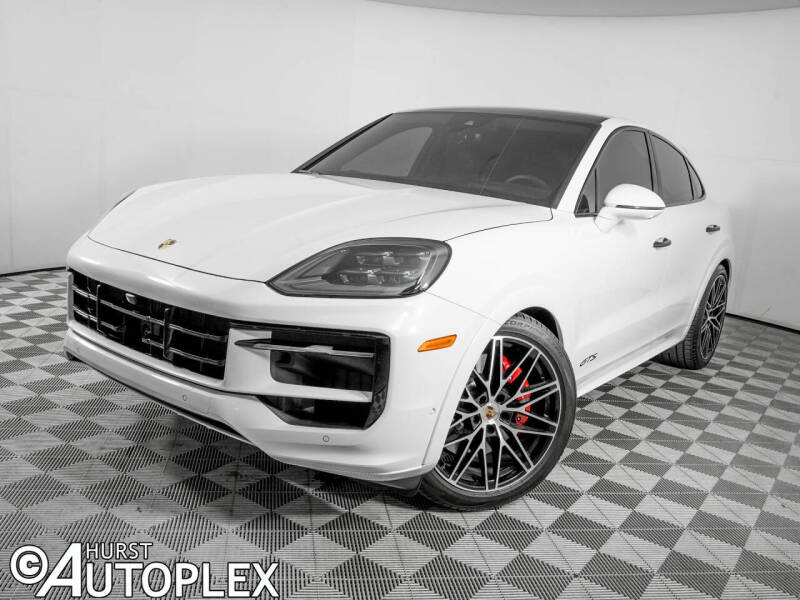 2025 Porsche Cayenne GTS Coupe