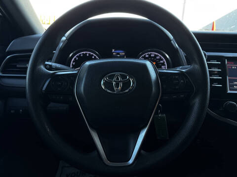 2019 Toyota Camry LE