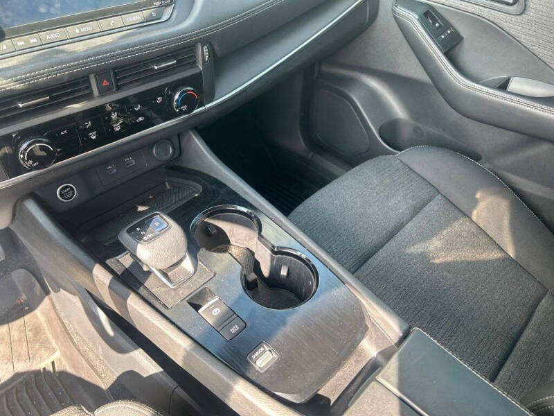 2021 Nissan Rogue S