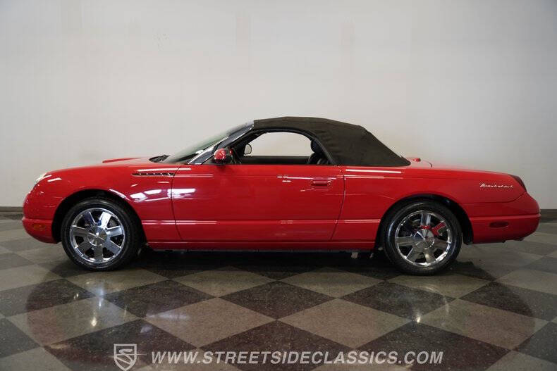 2002 Ford Thunderbird Deluxe