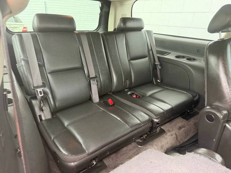 2010 Cadillac Escalade ESV Premium