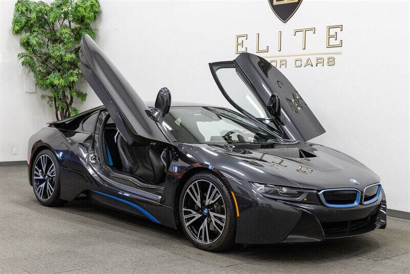 2016 BMW i8