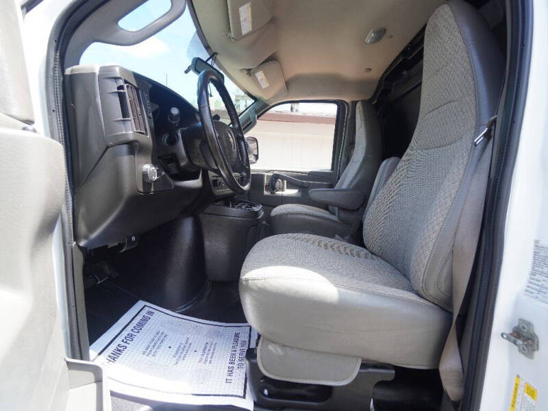 2021 Chevrolet Express 2500