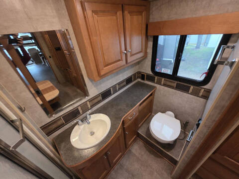 2016 Winnebago SUNSTAR LX