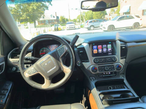 2017 GMC Yukon XL Denali