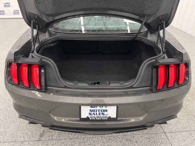 2020 Ford Mustang EcoBoost