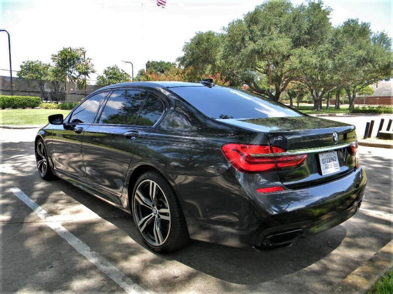 2019 BMW 7 Series 750i photo 4