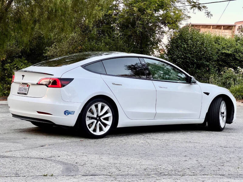 2021 Tesla Model 3 Standard Range Plus