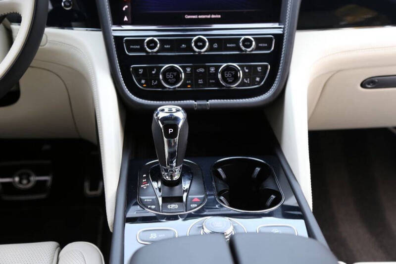 2021 Bentley Bentayga V8