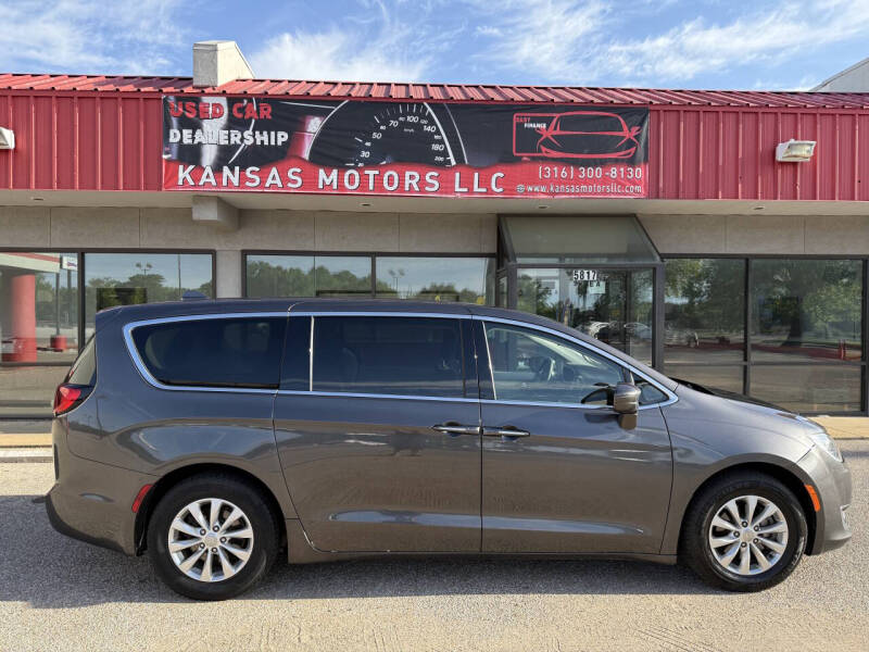 2018 Chrysler Pacifica Touring Plus