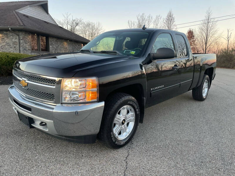 2013 Chevrolet Silverado 1500 for sale at Jim's Hometown Auto Sales LLC in Cambridge OH