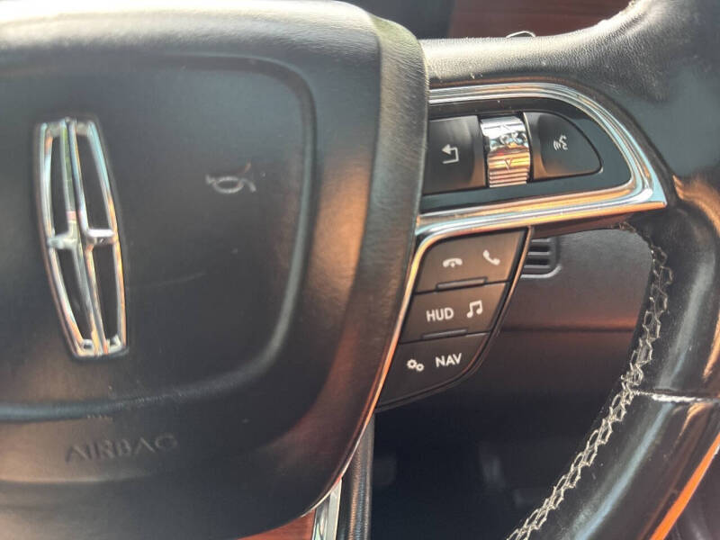 2018 Lincoln Navigator Select