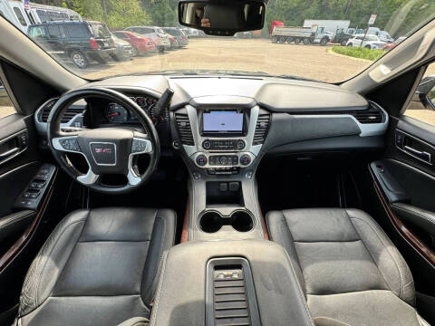 2017 GMC Yukon XL SLT