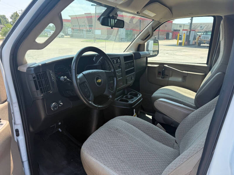 2021 Chevrolet Express 2500