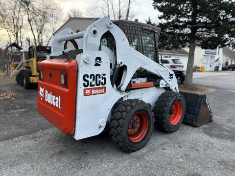2009 Bobcat S205