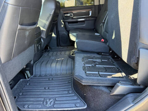 2016 RAM 3500 Laramie