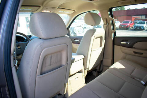 2012 Chevrolet Suburban LS