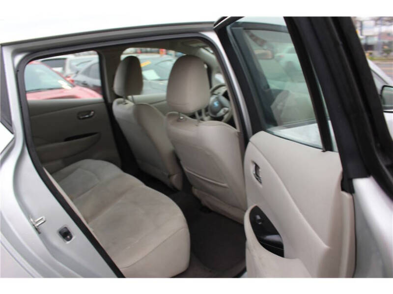 2012 Nissan LEAF