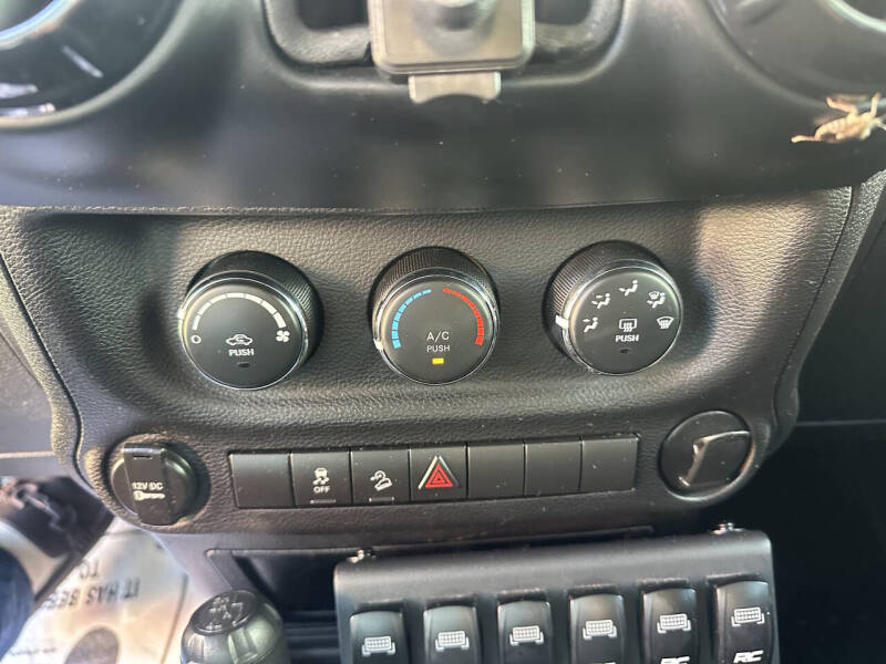 2011 Jeep Wrangler Unlimited Sport