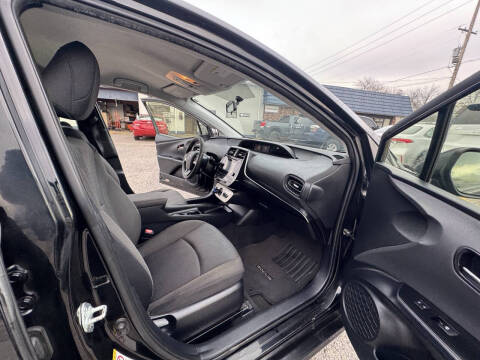 2016 Toyota Prius Two