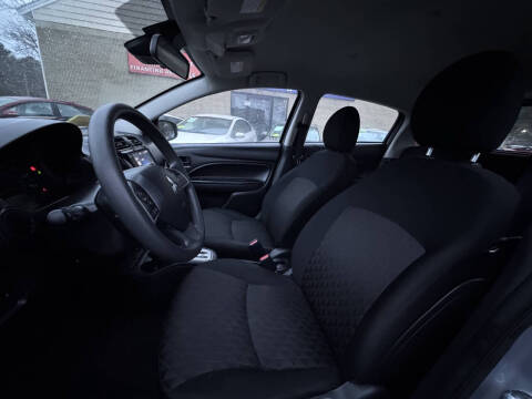 2024 Mitsubishi Mirage ES