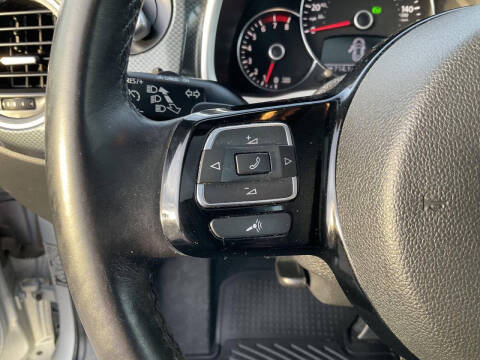 2012 Volkswagen Beetle