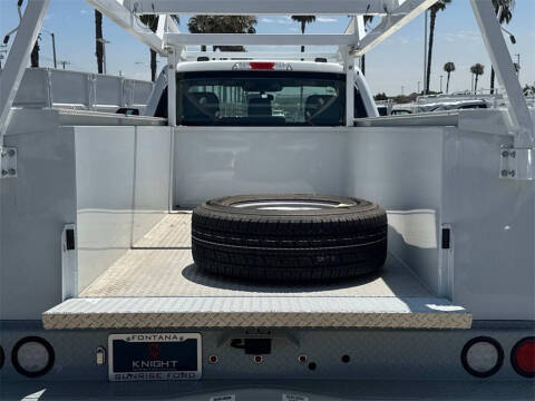 2025 Ford F-350 Super Duty XL