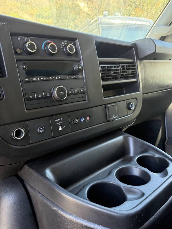 2020 Chevrolet Express 2500