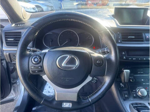 2014 Lexus CT 200h