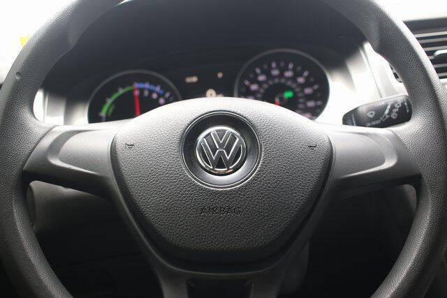 2016 Volkswagen e-Golf SE
