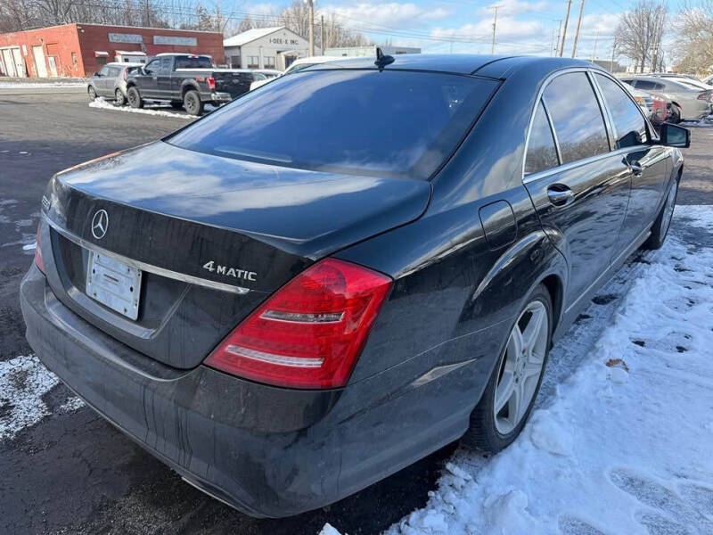 2011 Mercedes-Benz S-Class S 550 4MATIC