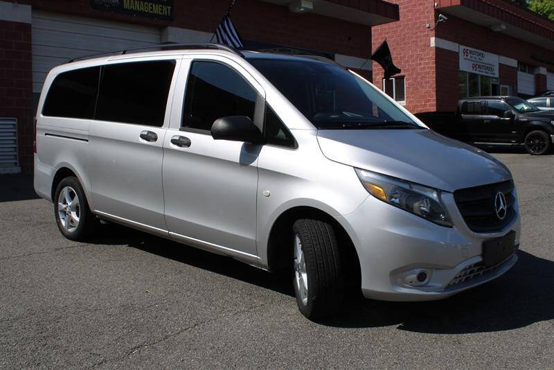 2016 Mercedes-Benz Metris Passenger