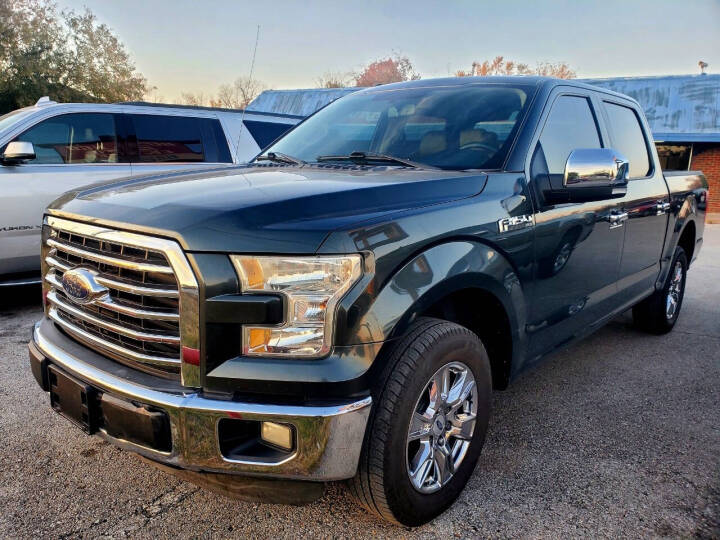 2015 Ford F-150 for sale at DURANGO AUTO CENTER LLC in Tulsa, OK