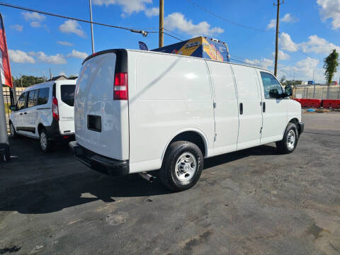 2019 Chevrolet Express 2500