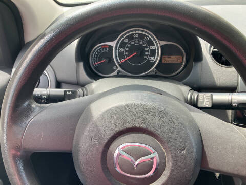 2013 Mazda MAZDA2 Sport