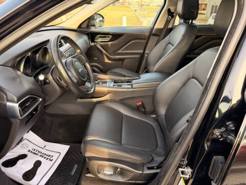 2019 Jaguar F-PACE 25t Premium