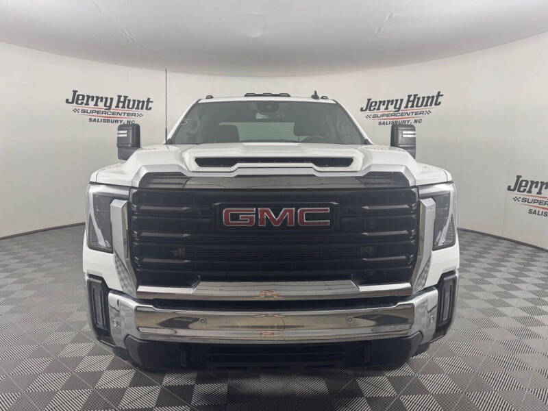 2025 GMC Sierra 3500HD