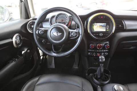 2018 MINI Hardtop 4 Door Cooper