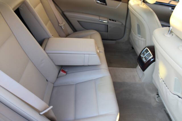 2013 Mercedes-Benz S-Class S 550 4MATIC