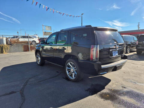 2013 Cadillac Escalade Premium