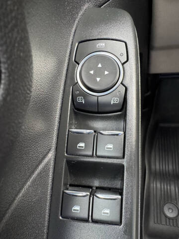 2022 Ford Escape Hybrid SEL