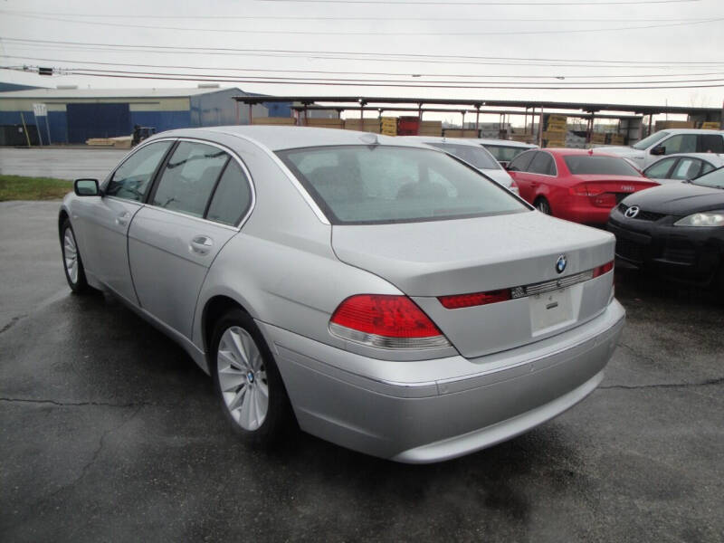 2002 BMW 7 Series 745Li