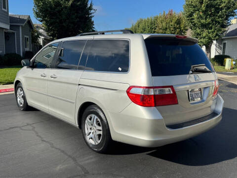 2005 Honda Odyssey EX-L w/DVD
