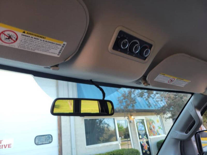 2018 Chevrolet Express LS 3500
