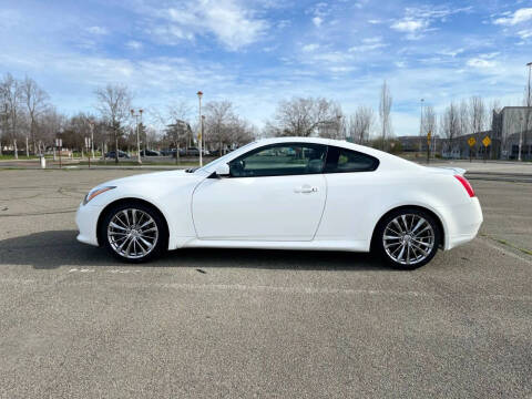 2013 Infiniti G37 Coupe Journey