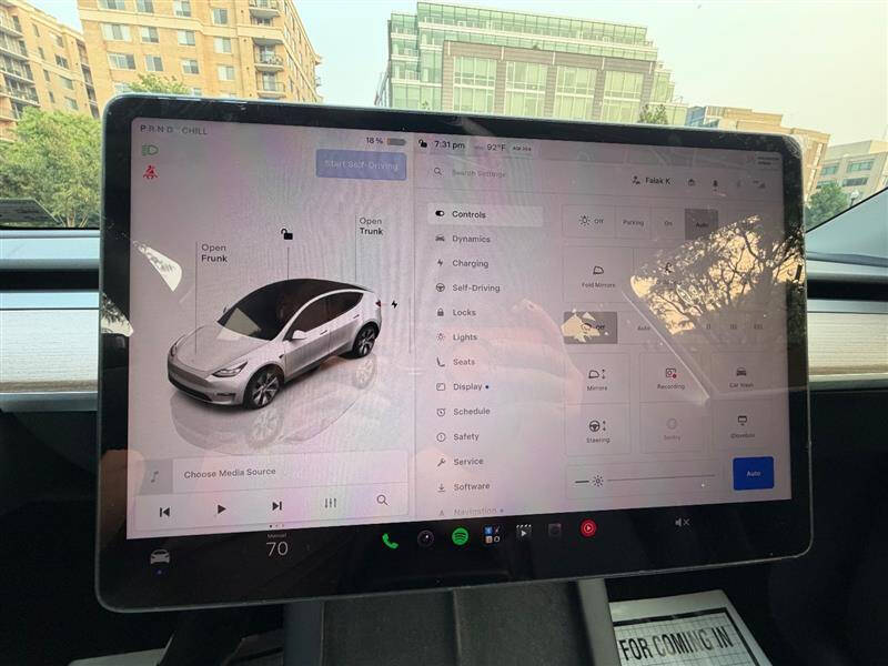 2024 Tesla Model Y Long Range