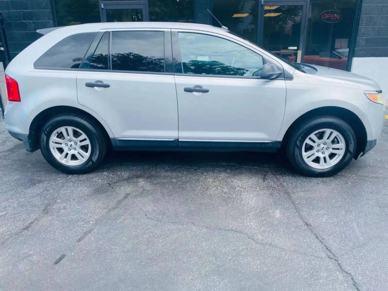 2011 Ford Edge SE