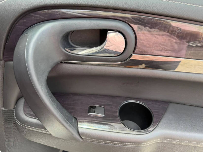 2017 Buick Enclave Leather