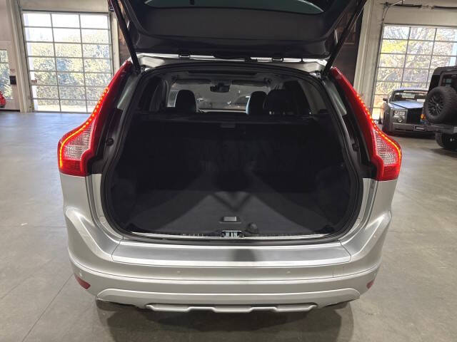 2017 Volvo XC60 T6 Dynamic