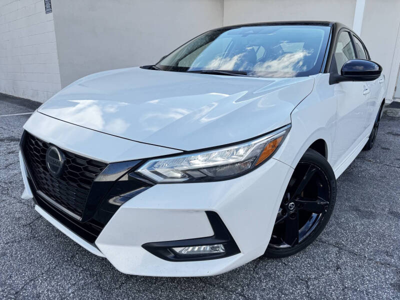 2022 Nissan Sentra SR's photo